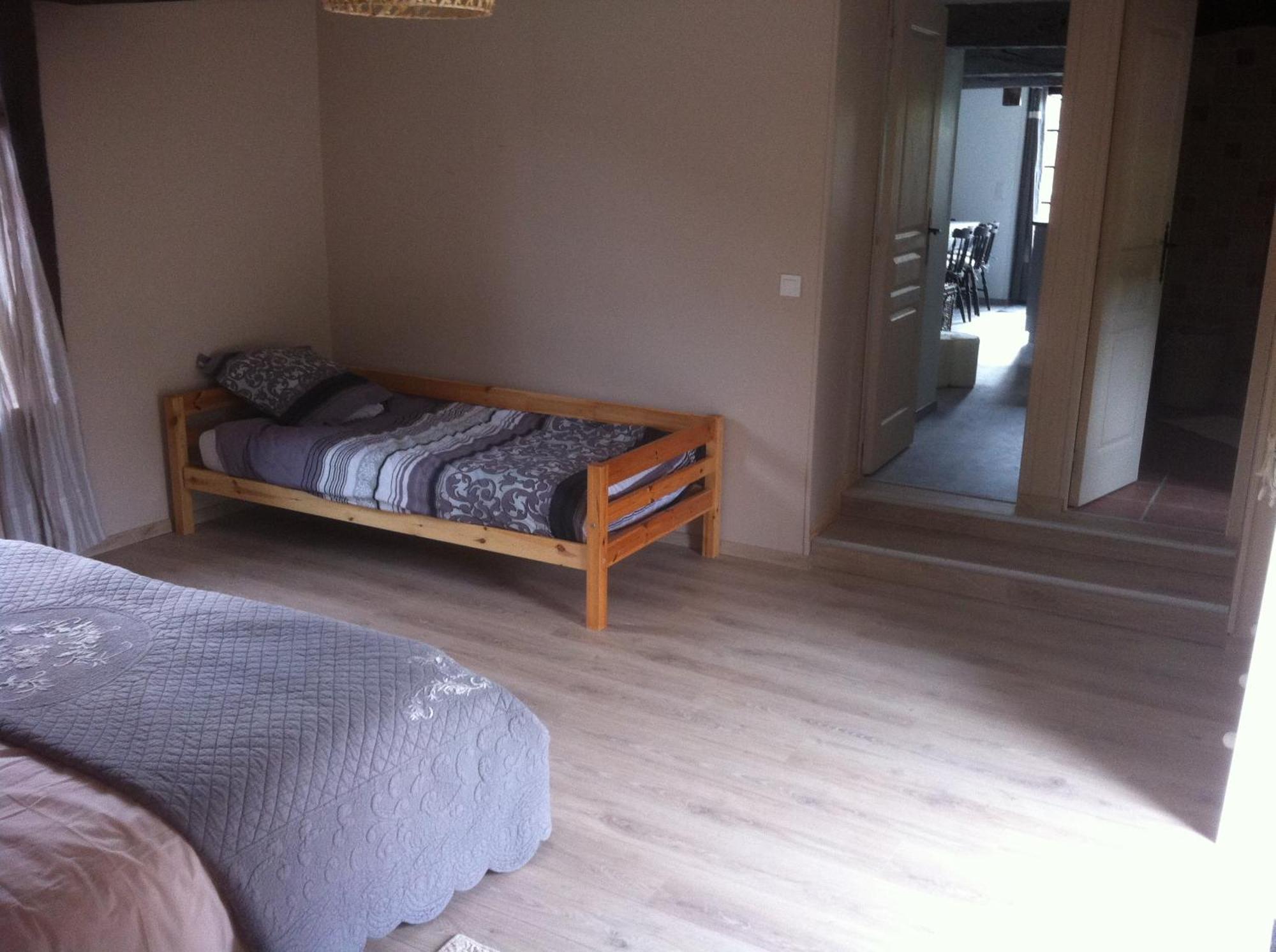 Bed and Breakfast Le Champ Des Possibles Manerbe Номер фото
