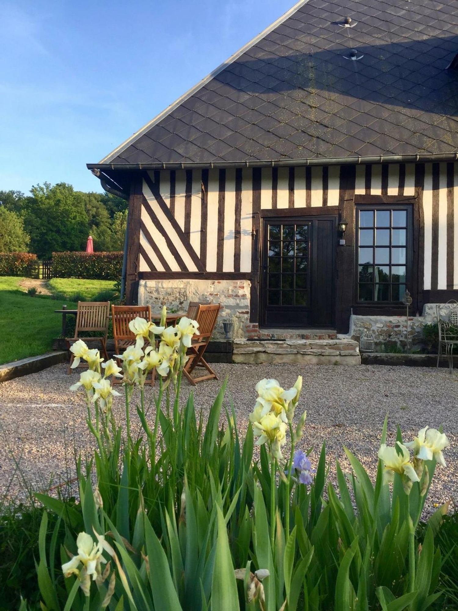 Bed and Breakfast Le Champ Des Possibles Manerbe Екстер'єр фото